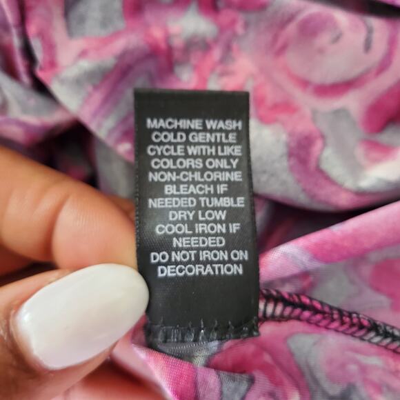 Avenue Stretch Sleeveless Pink Sequenced Neckline Top 22/24 - Picture 7 of 7